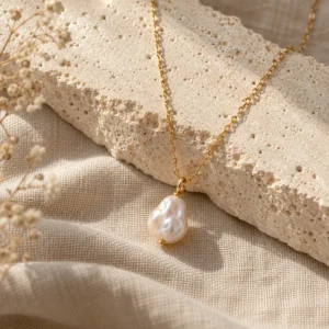 Collier Iroise, finition dorée